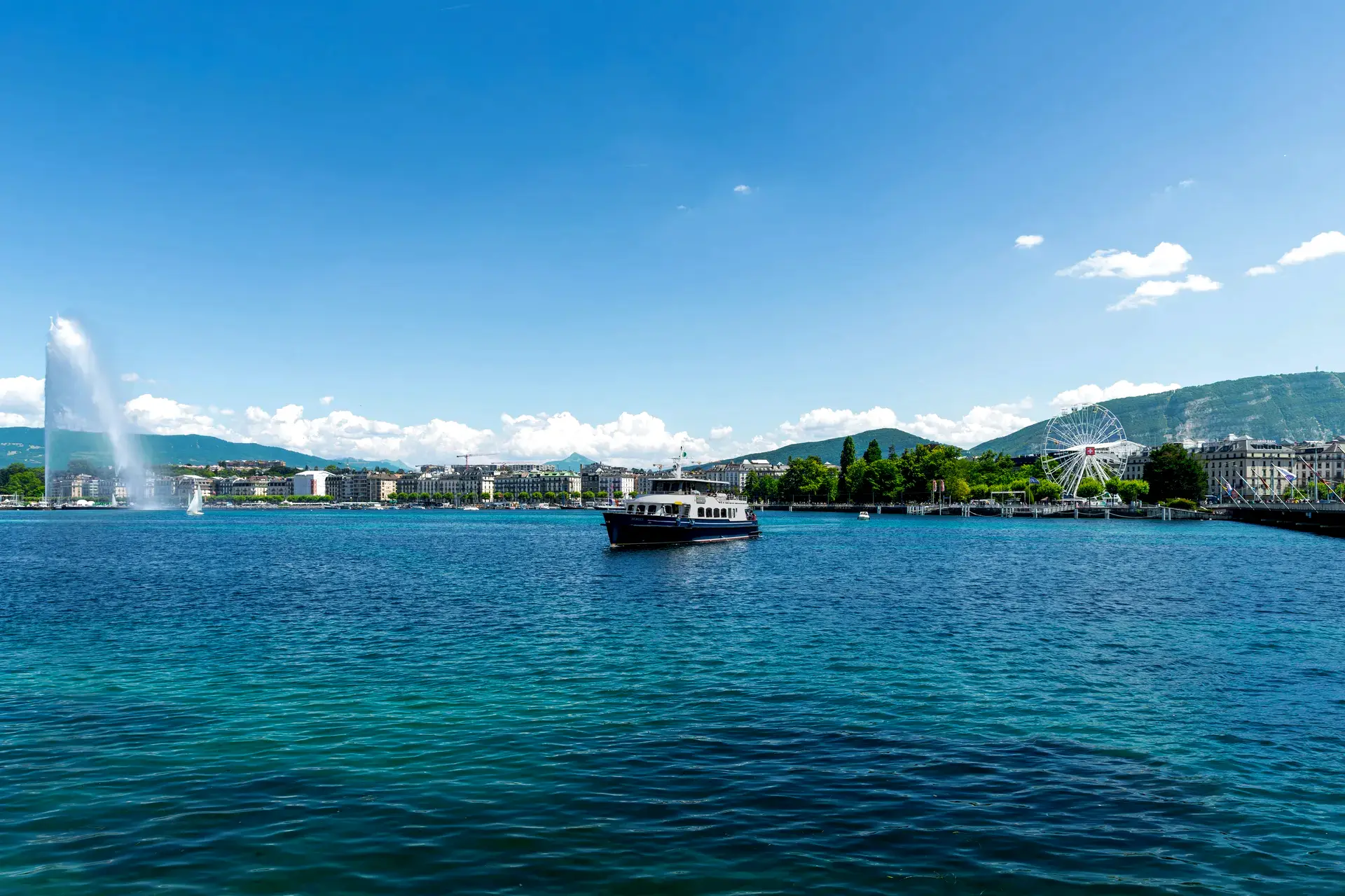 Lake Lisbon and Jet d’Eau - redomiciliation to Portugal